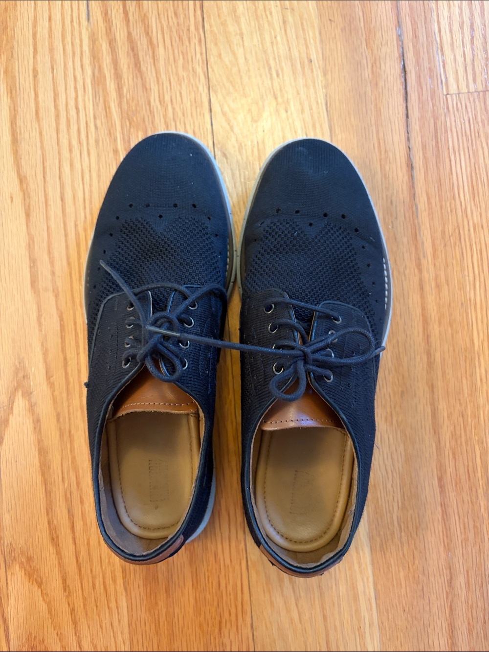 Johnston & Murphy Boys' Black Knit Lace-Up Dress Shoes
